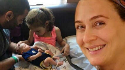 Az új anya, Ceyda Düvenci megmutatta fia arcát