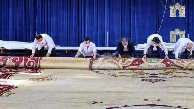 Véget ér a Nemzeti Paloták legnagyobb szőnyegének restaurálása