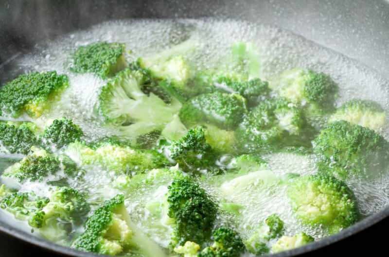 Hogyan gyógyítható a főtt brokkoli juice? Brokkoli gyógymód