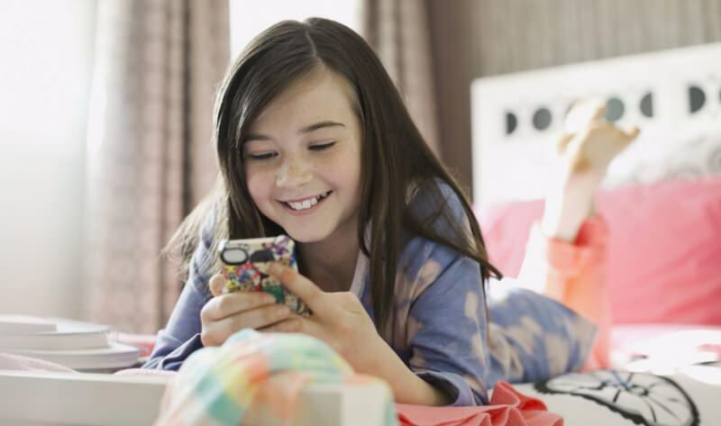Hány éves kortól kell vásárolni egy okostelefont gyermekek számára? Mobiltelefon-használati kor