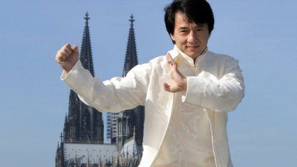 Jackie Chan otthagyta az amerikai mozit! 