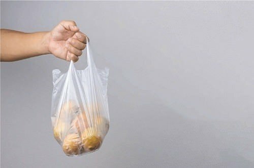 óvintézkedések a táskák tisztításához az élelmiszerboltban