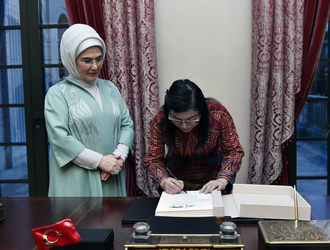 Erdoğan First Lady és Vietnam miniszterelnöke