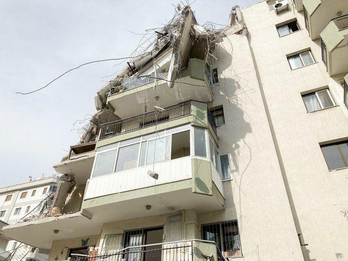 Mit kell figyelembe venni egy földrengés után?