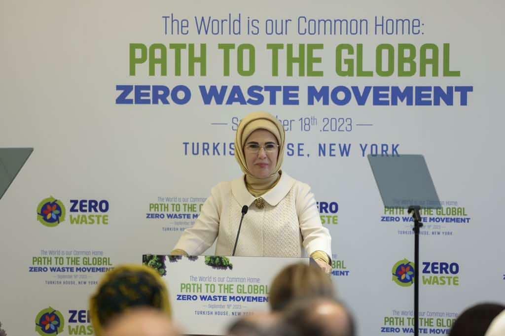 Emine Erdoğan Egy globális nulla hulladékmozgalom felé program közösségi média megosztása
