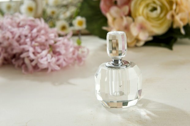 Káros-e az parfüm kinyomása?