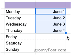 A cellák kitöltése dátumokkal a Google Táblázatokban