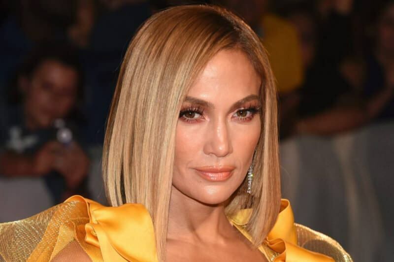 A híres énekes Jennifer Lopez a koronavírus miatt felfüggesztette esküvőjét!