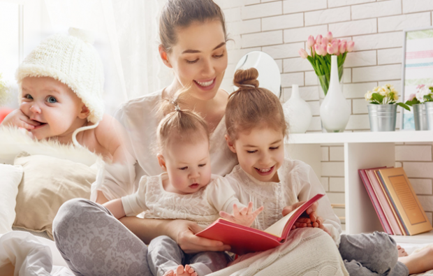 A könyv olvasásának előnyei a csecsemők számára