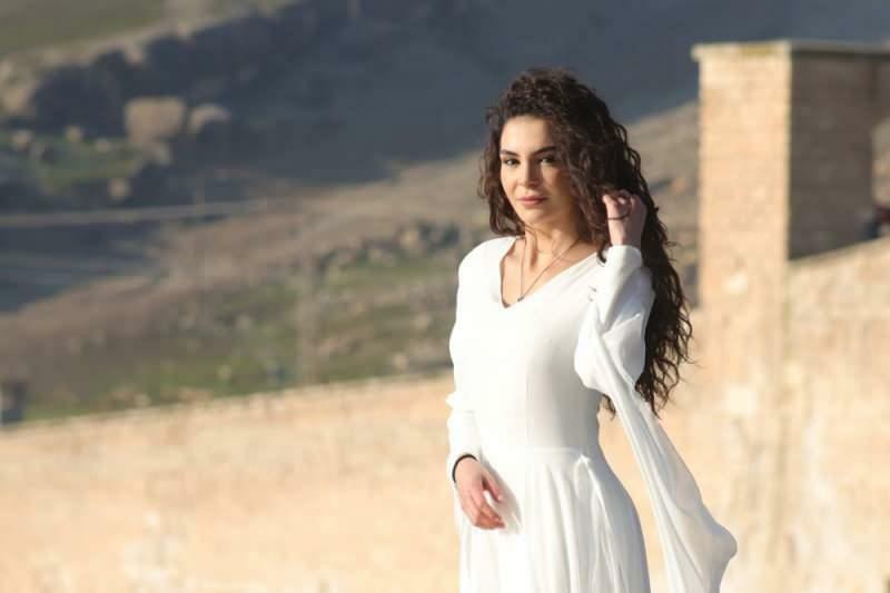 Ebru Şahin színésznő a Destan új sorozatához készül.