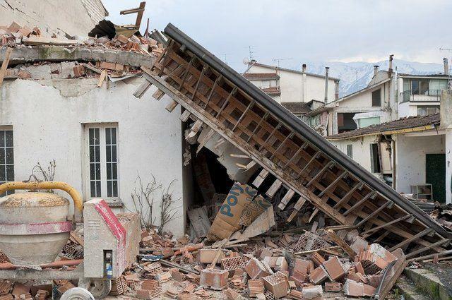 Mi a teendő földrengés után