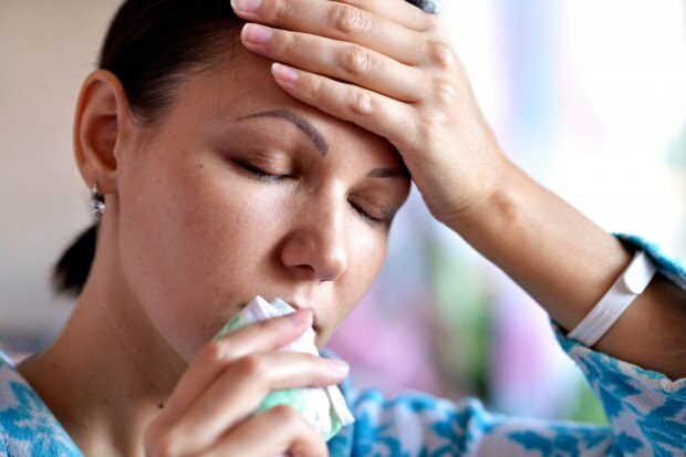 Mi okozza a tüdőgyulladást? Milyen tünetei vannak a tüdőgyulladásnak? Van-e kezelés a tüdőgyulladásra?