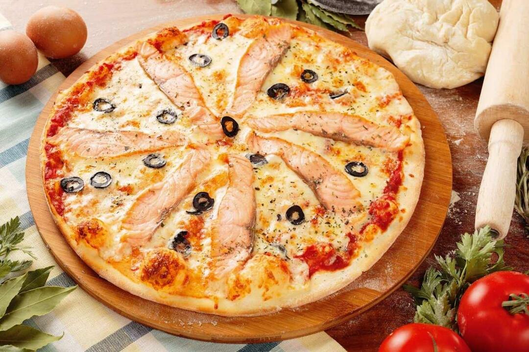 Lazac pizza recept