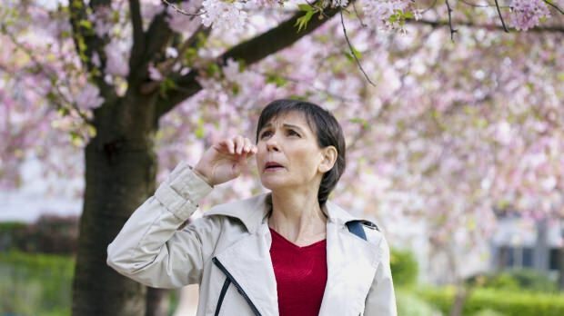Mi a tavaszi allergia? Melyek a tavaszi allergia tünetei? Hogyan lehet elkerülni a tavaszi allergiát?