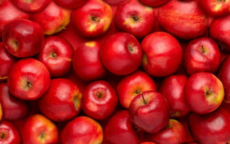 Milyen előnyei vannak az almának? Apple fajták! Ha beleteszi a fahéjat almalébe és inni ...