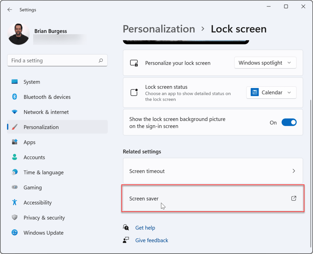 A képernyővédők engedélyezése és használata Windows 11 rendszeren