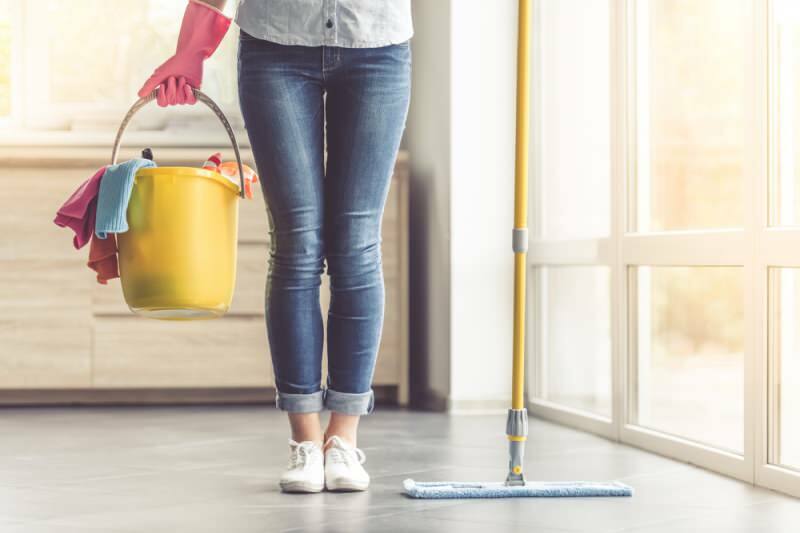 Az alsó sarok a legegyszerűbb ünnepi takarítás! Hogyan tisztítsuk meg az ünnepeket otthon?