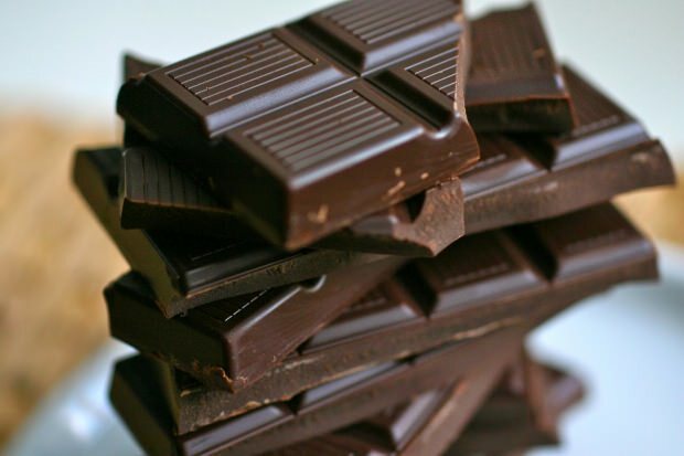 Milyen előnyei vannak a sötét csokoládének? Ismeretlen tények a csokoládéről ...
