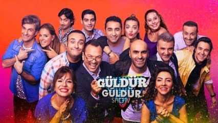 A híres énekesnő, Emre Altuğ átkerült a 'Güldür Güldür-be