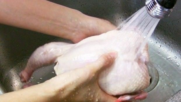 Hogyan kell tisztítani a csirkét?