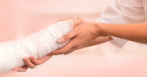 Vannak ciszta (Ganglion) tünetei a kezedben? Mi a kézciszta kezelési módszere?