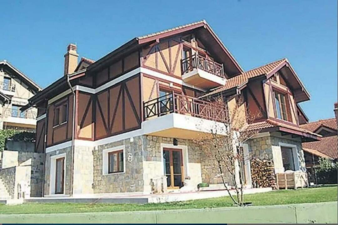 Az a ház elválasztotta Hadisét és Mehmet Dinçerlert? "A baljós ház" elvált a második pártól