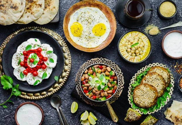 Annak érdekében, hogy iftar-ig ne éhezjenek, mit kell enni és mit kell enni a sahur-on? Sahur hibák