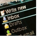 A fontos Outlook e-maileket váltson normál e-mailekké