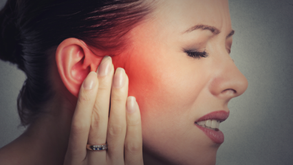 Milyen tünetei vannak a fülnyomásnak? Mi jót tesz a csúcson tapasztalt fülnyomásnak?