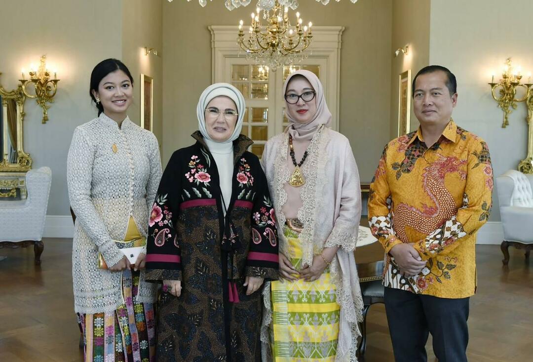 Emine Erdogan Indonézia