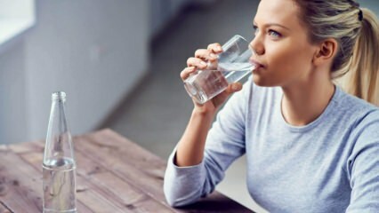 A túl sok víz ivása káros?