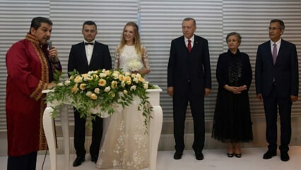 Erdogan elnök 2 párt esküvőjéhez csatlakozott