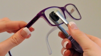 Hogyan lehet megtisztítani a szemüveg lencsét? 