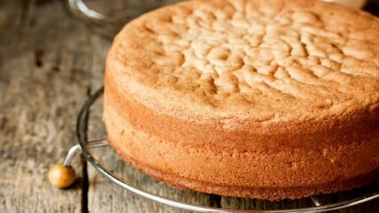 Hogyan készítsünk egy puha piskóta tortát?