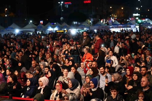 Boszniai énekes, Zeyd Şoto és Eşref Ziya Terzi adtak koncertet!