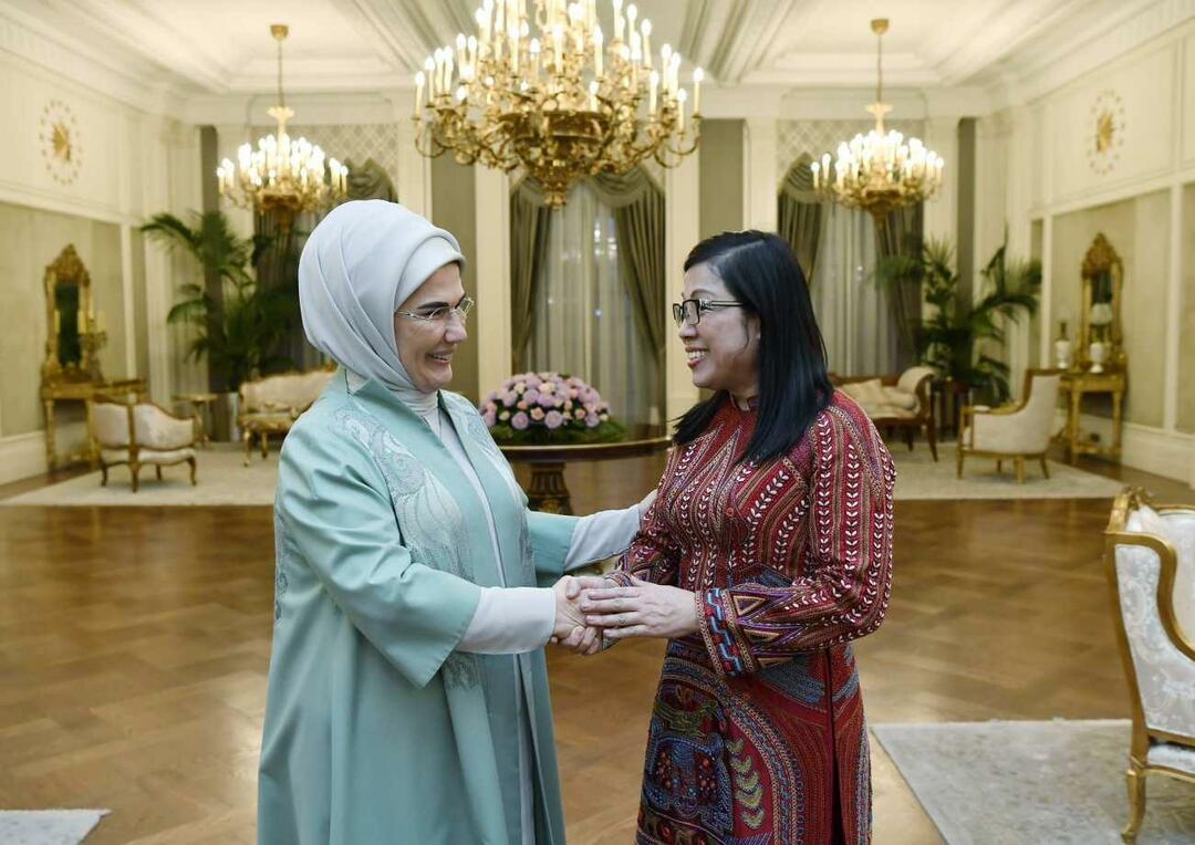 Erdoğan First Lady és Vietnam miniszterelnöke
