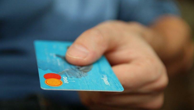 Hogyan igényelhet hitelkártyadíj-visszatérítést