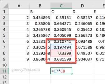 Egy cellás hivatkozások az Excelben