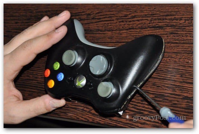 Az Xbox 360 vezérlő analóg indexképeinek módosítása elválasztja a vezérlő esetét