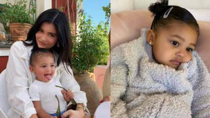 Kylie Jenner fiatal milliárdos 200 000 dollárért póni vásárolt 2 éves kislányának!