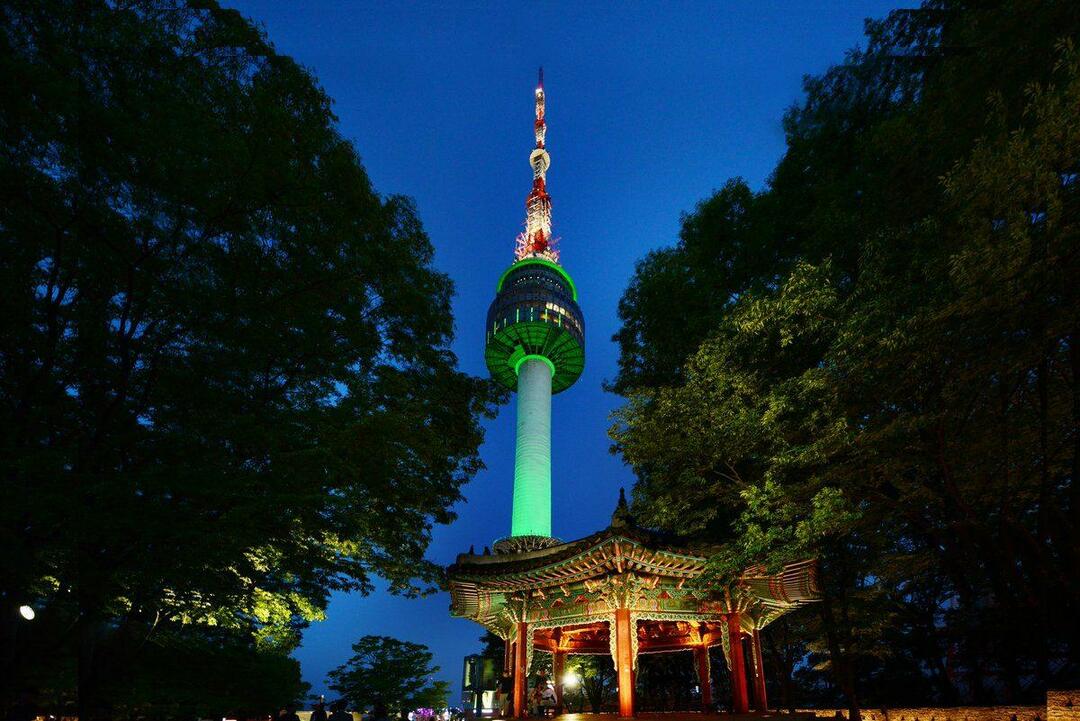 N Seoul Tower esti kilátás 