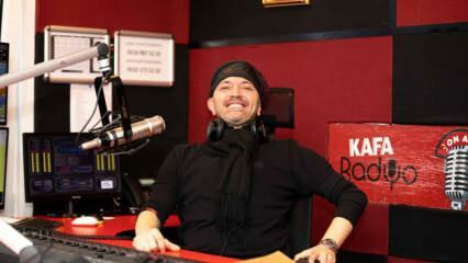 A híres rádiós műsorszolgáltató, Ceyhun Yılmaz átkerült a „Kafa Radio” -be