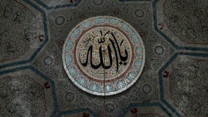 Mi az Esmaü'l-Husna (Allah 99 neve)? Nyugtató Esmaül emlékek és jelentéseik