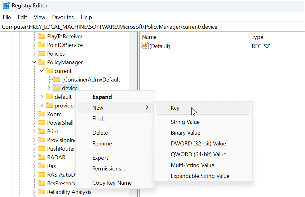 Az asztali matricák engedélyezése a Windows 11 rendszeren
