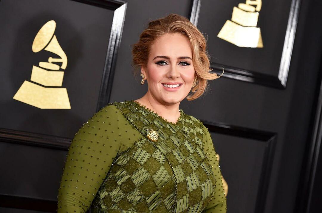 Adele énekesnő 9 milliót fektet a hangjáért