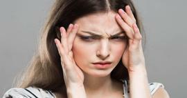 Mit kell tenni a böjt közbeni fokozott fejfájás esetén? Milyen ételek akadályozzák meg a fejfájást?