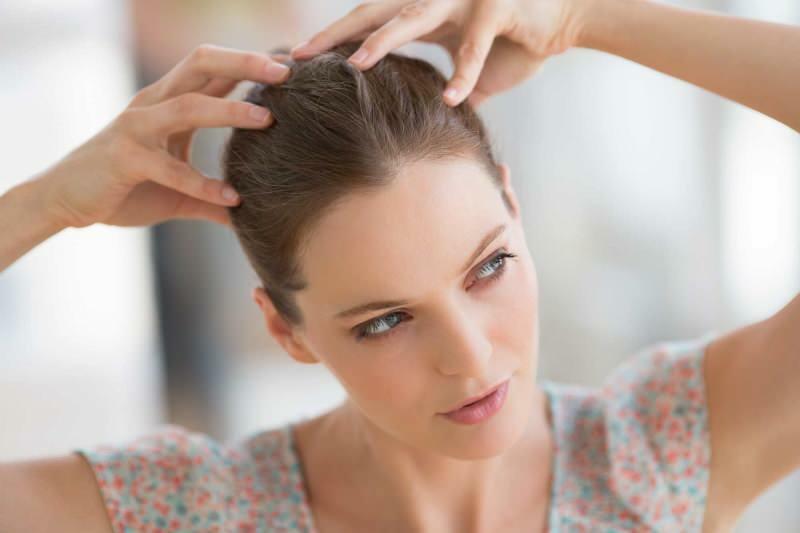 Mi a hajmasszázs és mire való a hajmasszázs? Tippek a haj masszírozásához