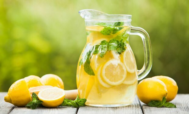 Hogyan készítsünk limonádét otthon? 3 liter limonádé recept 1 citromból