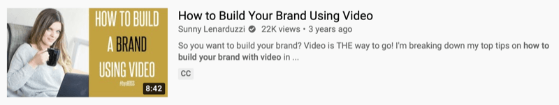 @sunnylenarduzzi youtube videópéldája arról, hogy „hogyan építsd fel a márkádat videó segítségével”, 22 ezer megtekintést mutatva az elmúlt 3 évben