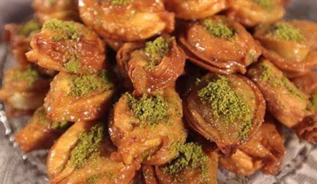 Hogyan készítsünk Karakus desszertet?